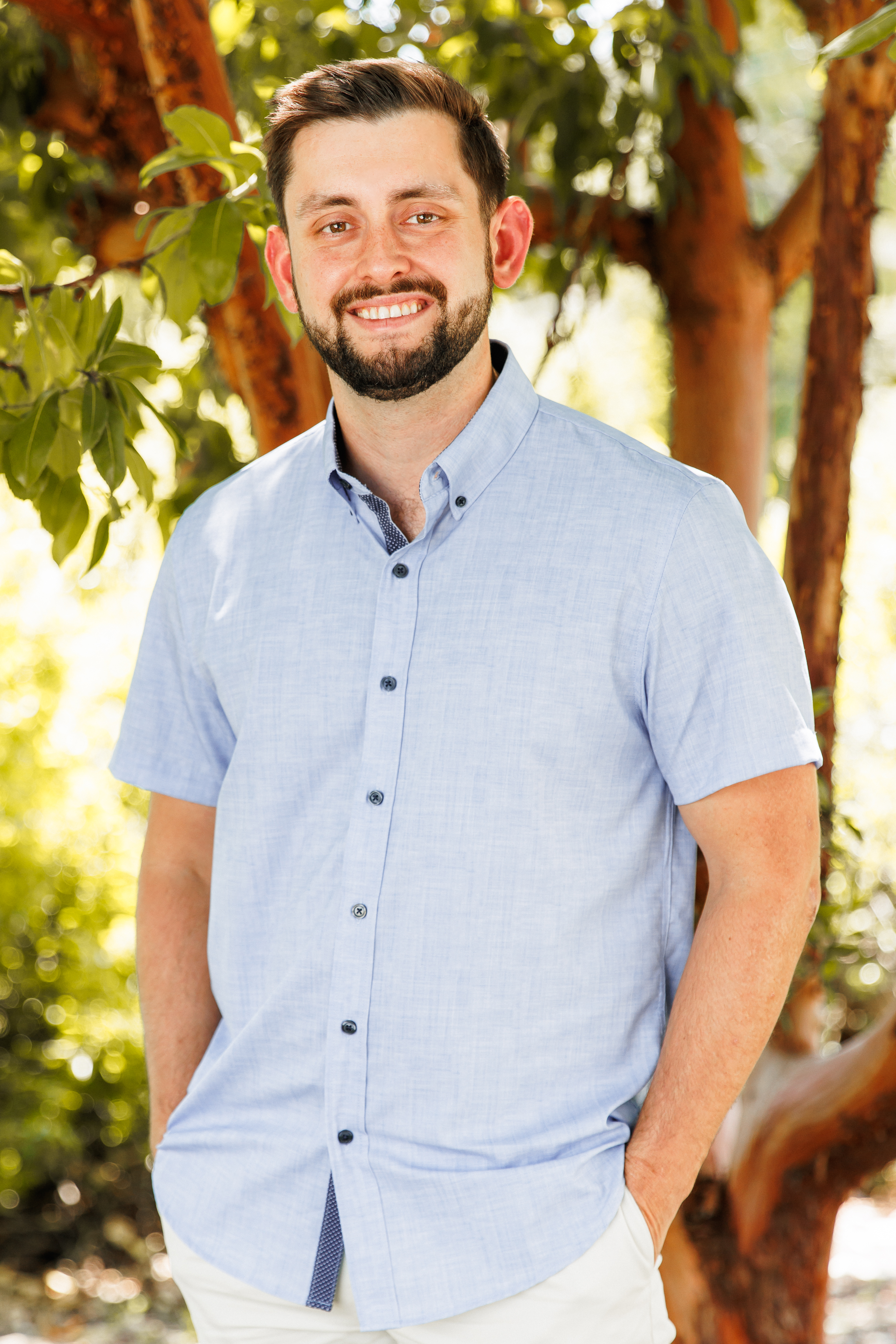 Alex Kneeland, LMFT
