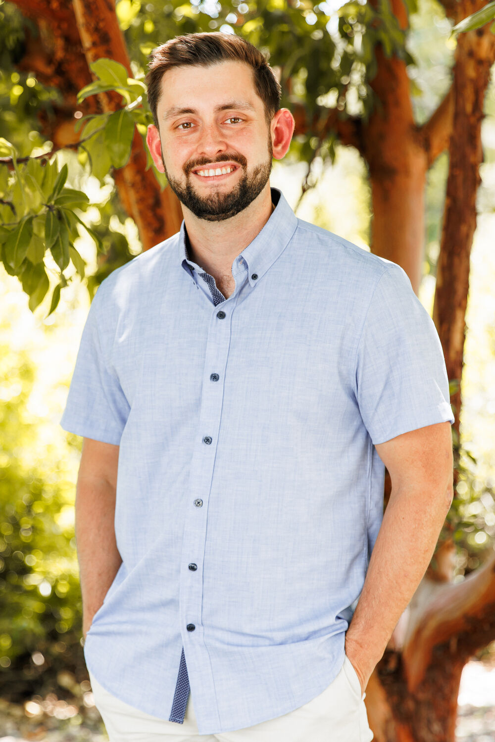Alex Kneeland, LMFT